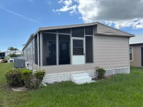 15 Verde Vista Fort Pierce FL 34951