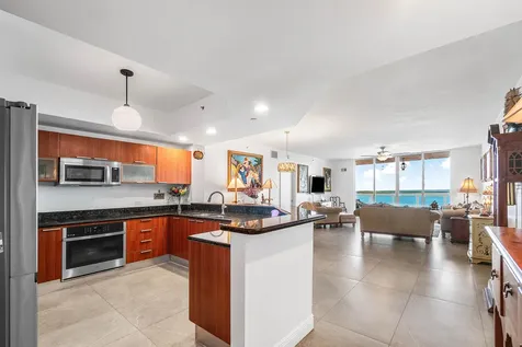 2650 Lake Shore Drive Riviera Beach FL 33404
