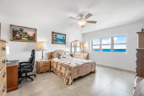 2650 Lake Shore Drive Riviera Beach FL 33404