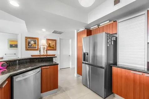 2650 Lake Shore Drive Riviera Beach FL 33404