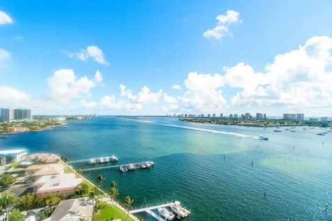 2650 Lake Shore Drive Riviera Beach FL 33404