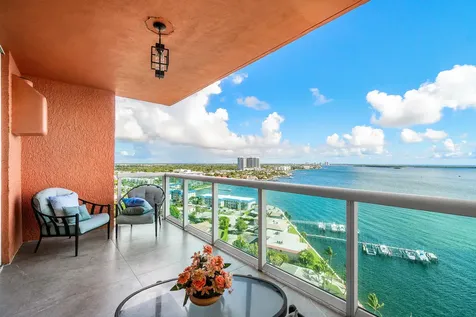 2650 Lake Shore Drive Riviera Beach FL 33404