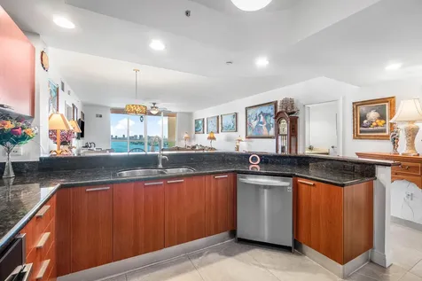 2650 Lake Shore Drive Riviera Beach FL 33404