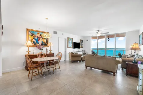 2650 Lake Shore Drive Riviera Beach FL 33404