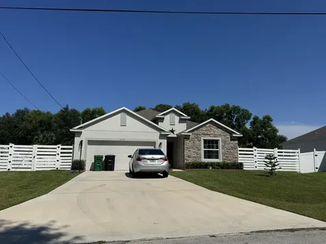 5252 Nw East Piper Circle Port Saint Lucie FL 34986