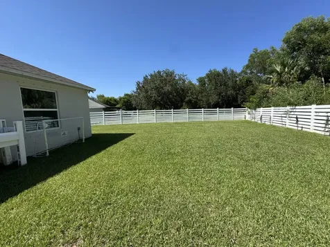5252 Nw East Piper Circle Port Saint Lucie FL 34986
