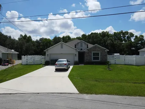 5252 Nw East Piper Circle Port Saint Lucie FL 34986