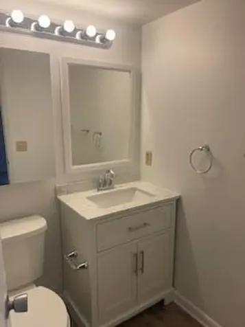 230 Canterbury J West Palm Beach FL 33417