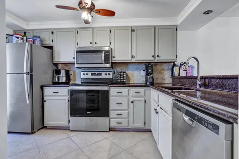 21 Royal Palm Way Boca Raton FL 33432