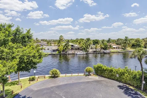 21 Royal Palm Way Boca Raton FL 33432