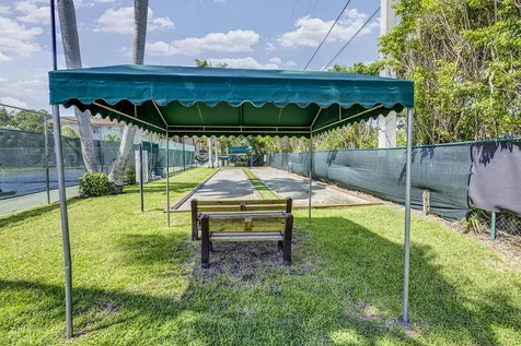 21 Royal Palm Way Boca Raton FL 33432