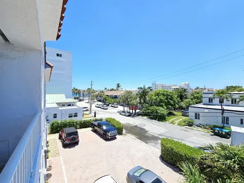 339 Virginia Street Hollywood FL 33019
