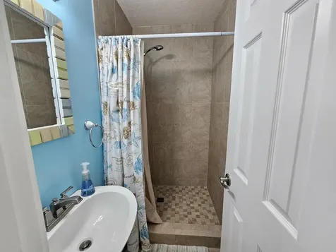 339 Virginia Street Hollywood FL 33019