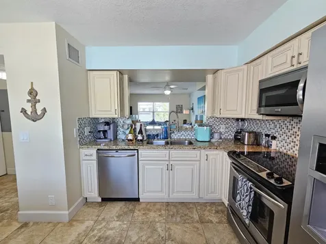 339 Virginia Street Hollywood FL 33019