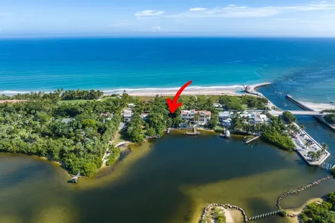 3070 S Ocean Boulevard Manalapan FL 33462