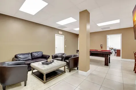 3379 S Military Trail Lake Worth FL 33463
