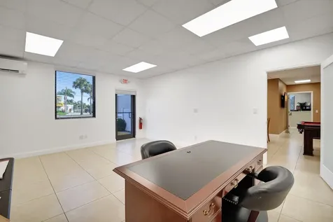 3379 S Military Trail Lake Worth FL 33463