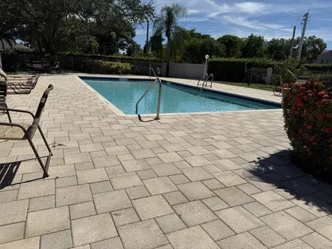 819 Nw 42 Place Deerfield Beach FL 33064