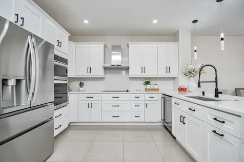819 Nw 42 Place Deerfield Beach FL 33064