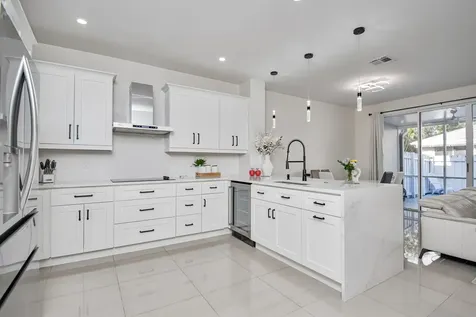 819 Nw 42 Place Deerfield Beach FL 33064