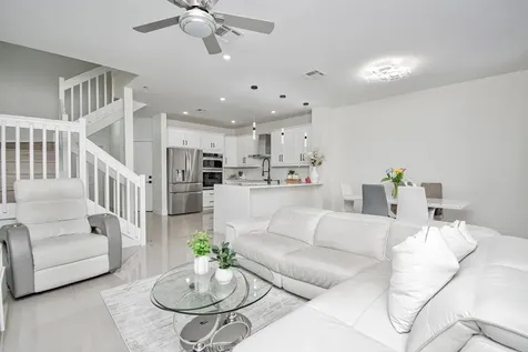 819 Nw 42 Place Deerfield Beach FL 33064