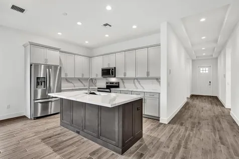 6883 68th Square Vero Beach FL 32967