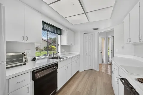 108 Village Walk Drive Royal Palm Beach FL 33411