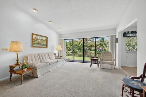 108 Village Walk Drive Royal Palm Beach FL 33411