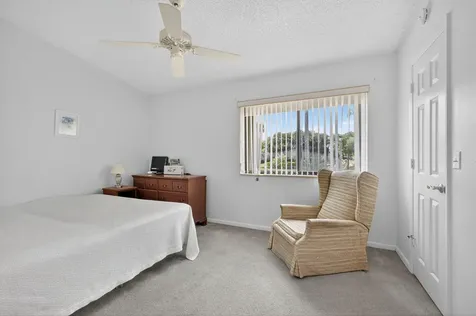 108 Village Walk Drive Royal Palm Beach FL 33411