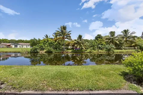 108 Village Walk Drive Royal Palm Beach FL 33411