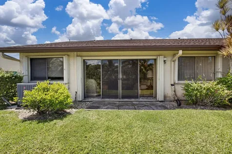 108 Village Walk Drive Royal Palm Beach FL 33411
