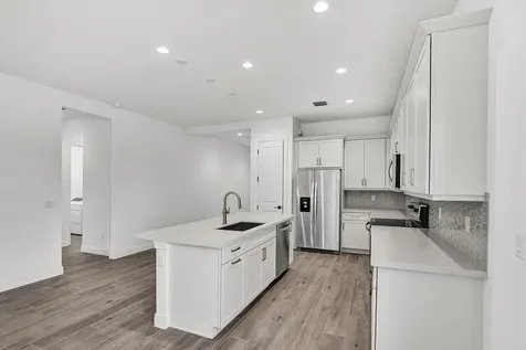 6783 68th Square Vero Beach FL 32967