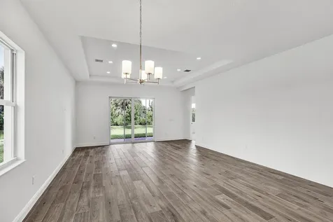 6783 68th Square Vero Beach FL 32967