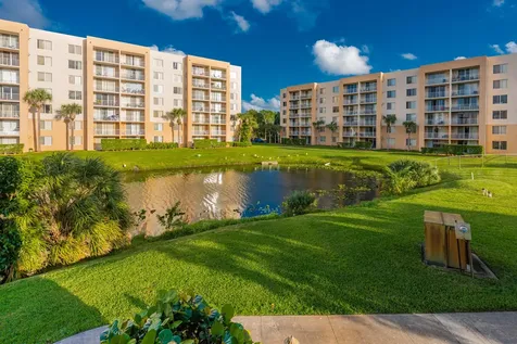 2828 Tennis Club Drive West Palm Beach FL 33417