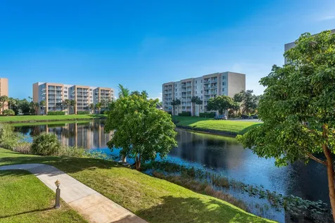 2828 Tennis Club Drive West Palm Beach FL 33417