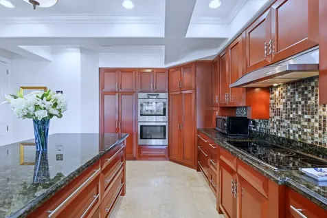 917 Iris Drive Delray Beach FL 33483