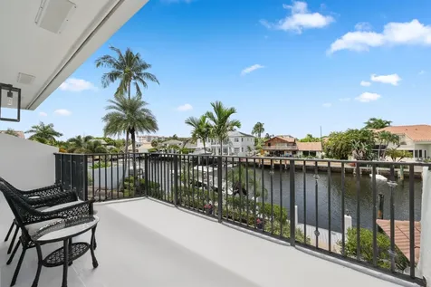 917 Iris Drive Delray Beach FL 33483