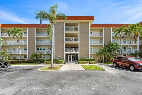 3050 Ne 48th Court Lighthouse Point FL 33064