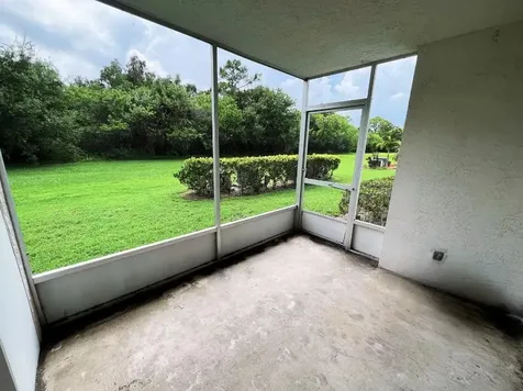 1219 S Lakes End Drive Fort Pierce FL 34982