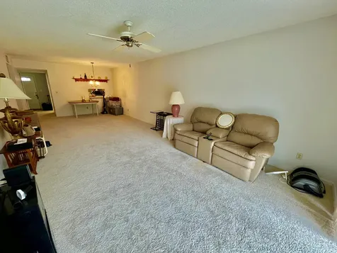 1219 S Lakes End Drive Fort Pierce FL 34982