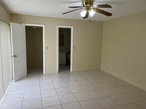 4803 Waterview Circle Palm Springs FL 33461