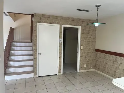 4803 Waterview Circle Palm Springs FL 33461