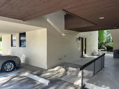 10625 N Military Trail Palm Beach Gardens FL 33410