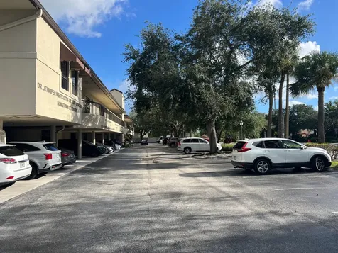 10625 N Military Trail Palm Beach Gardens FL 33410
