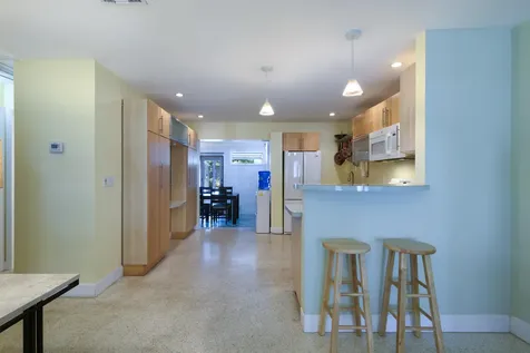 438 Se Fini Drive Stuart FL 34996