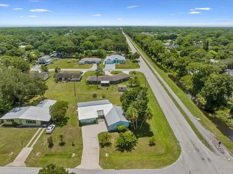 7205 Sebastian Road Fort Pierce FL 34951