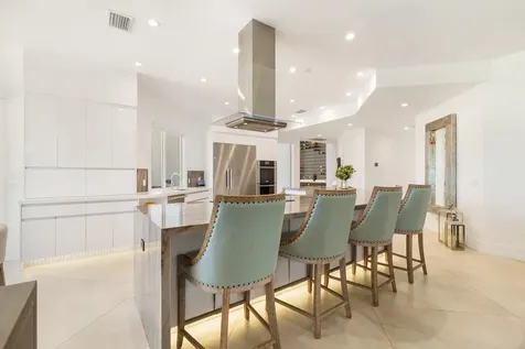 1504 Breakers West Boulevard West Palm Beach FL 33411