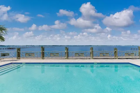 41 Sw Seminole Street Stuart FL 34994