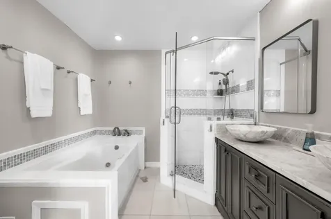 3250 Lakeview Boulevard Delray Beach FL 33445
