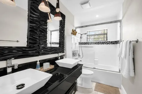 3250 Lakeview Boulevard Delray Beach FL 33445